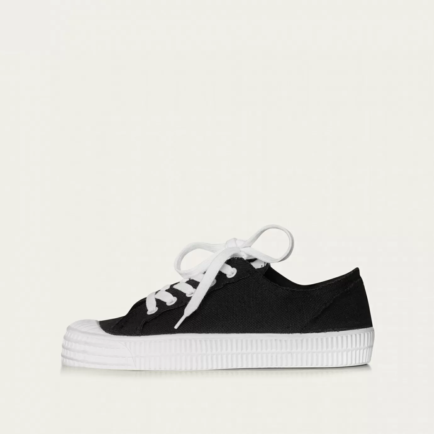 Balagan Novesta Star Master Sneakersy Meskie Vegan, Czarne Na Bialym | Sneakersy
